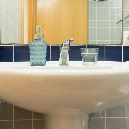 Sibs Bcn- Balmes- Romantic Citycentre Beautiful Apartment *