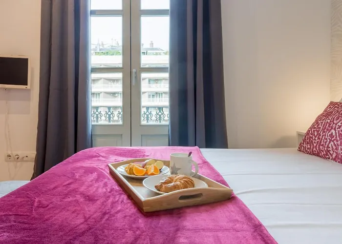 公寓 Sibs Bcn- Balmes- Romantic Citycentre Beautiful 巴塞罗那