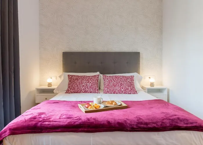 公寓 Sibs Bcn- Balmes- Romantic Citycentre Beautiful *
